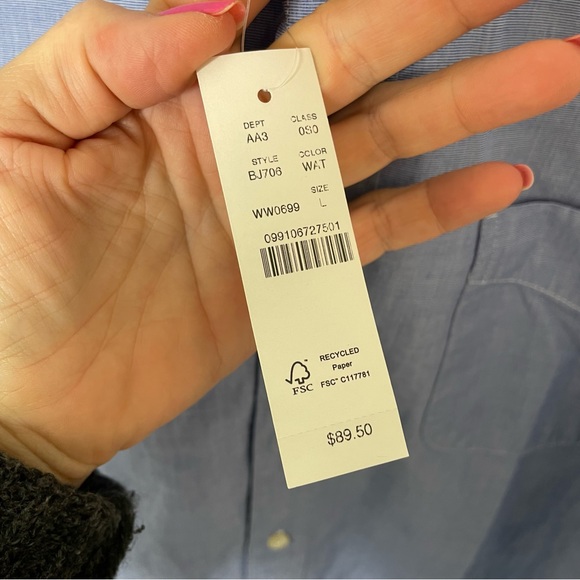 NEW WITH TAGS J. Crew Blue Broken-in Classic Organic Cotton Oxford Shirt Large - Picture 4 of 5